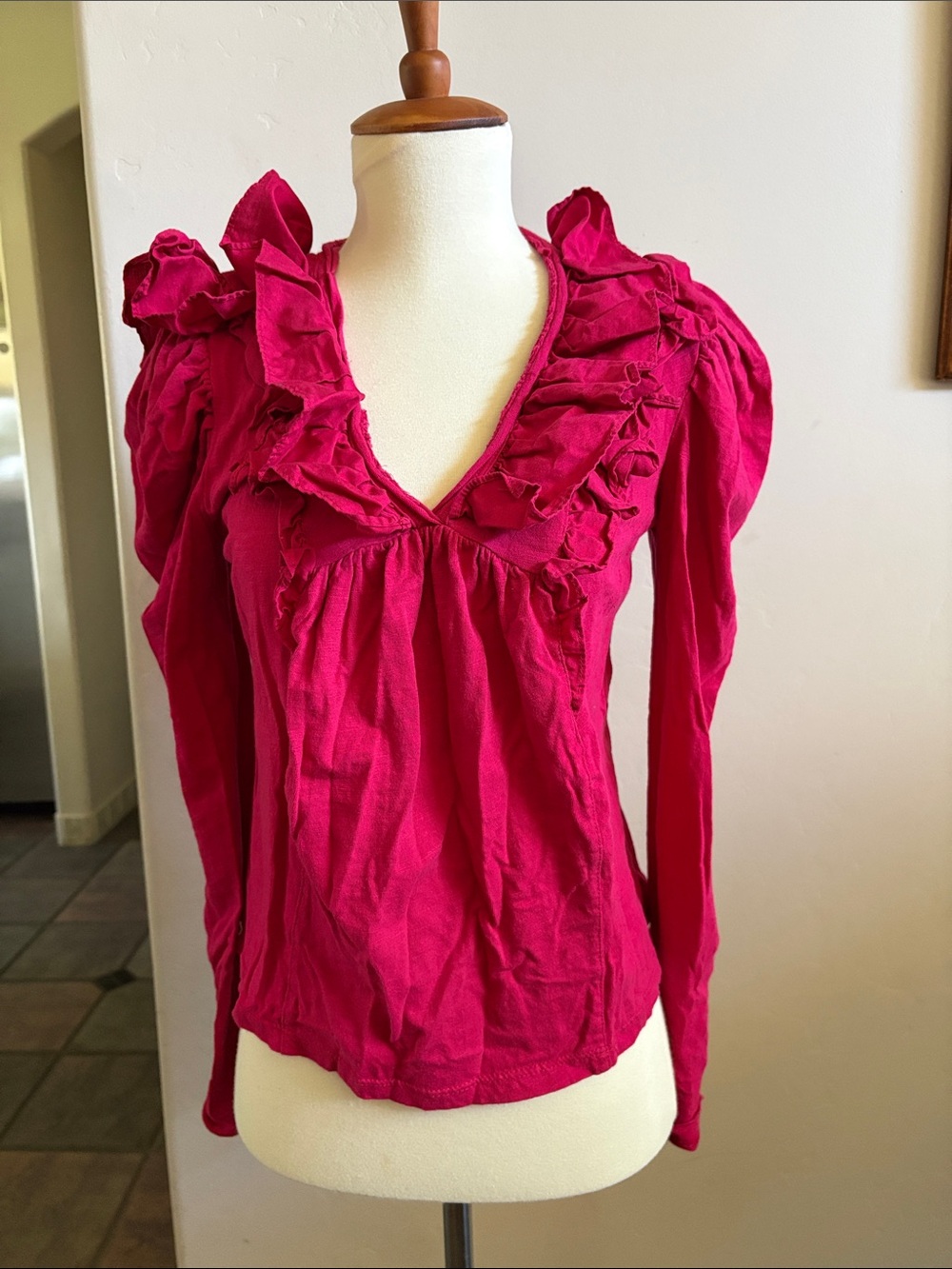 Women’s Pink Ruffle V-Neck Long Sleeve Top